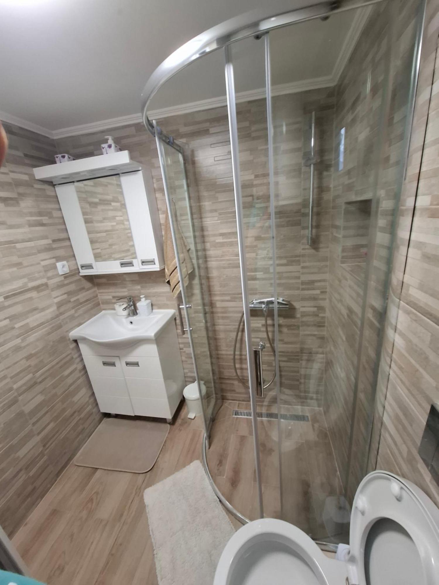 Apartment Sleep'N Drive Belgrado Esterno foto
